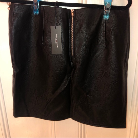 Skirt - Picture 3 of 4